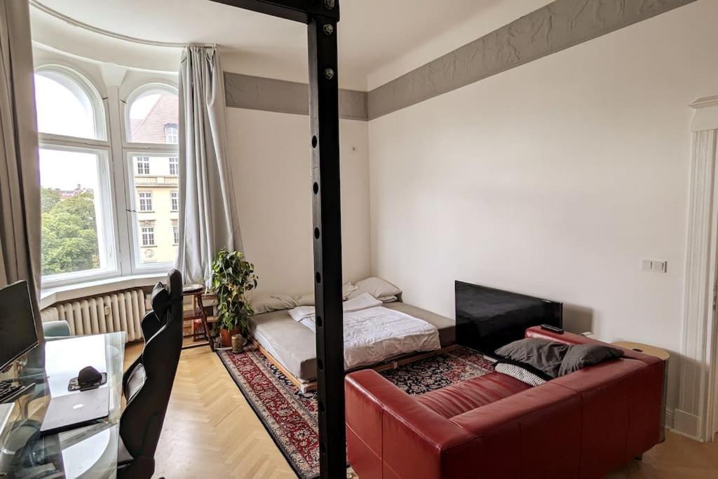 Modern Meets Classic - Near Volkspark Schoeneberg Appartement *